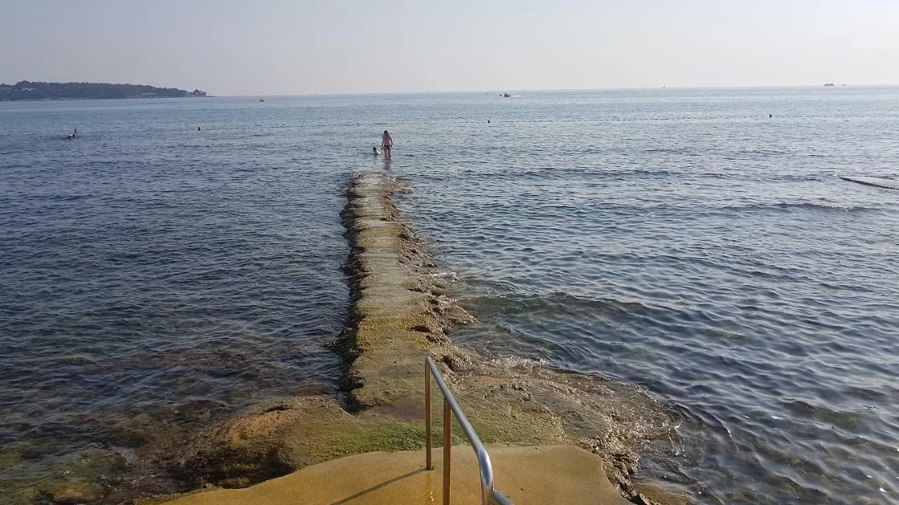 Bed and Breakfast Laco De Pelagius Rooms Novigrad Istria